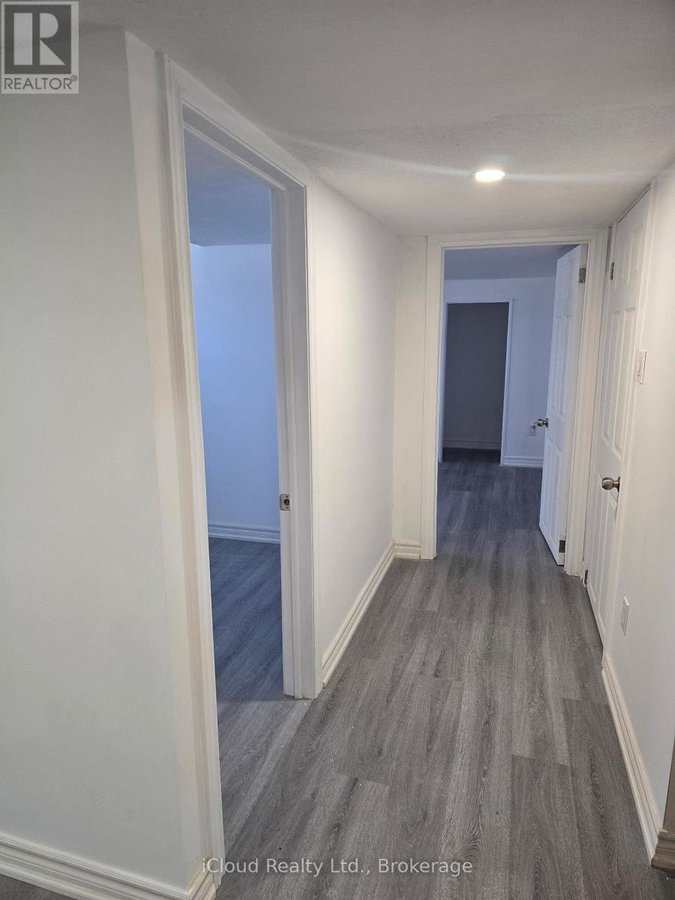 BSMT - 8 YORK STREET - Photo 6