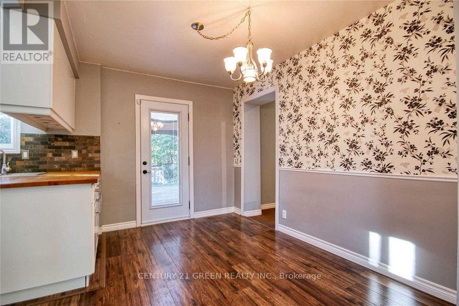 12 JOYCELYN DRIVE - Photo 7