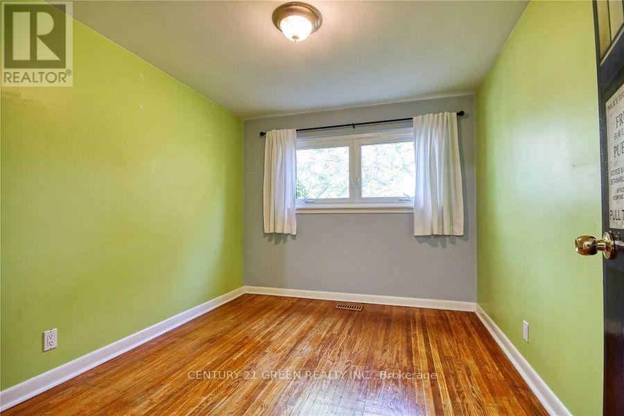 12 JOYCELYN DRIVE - Photo 15