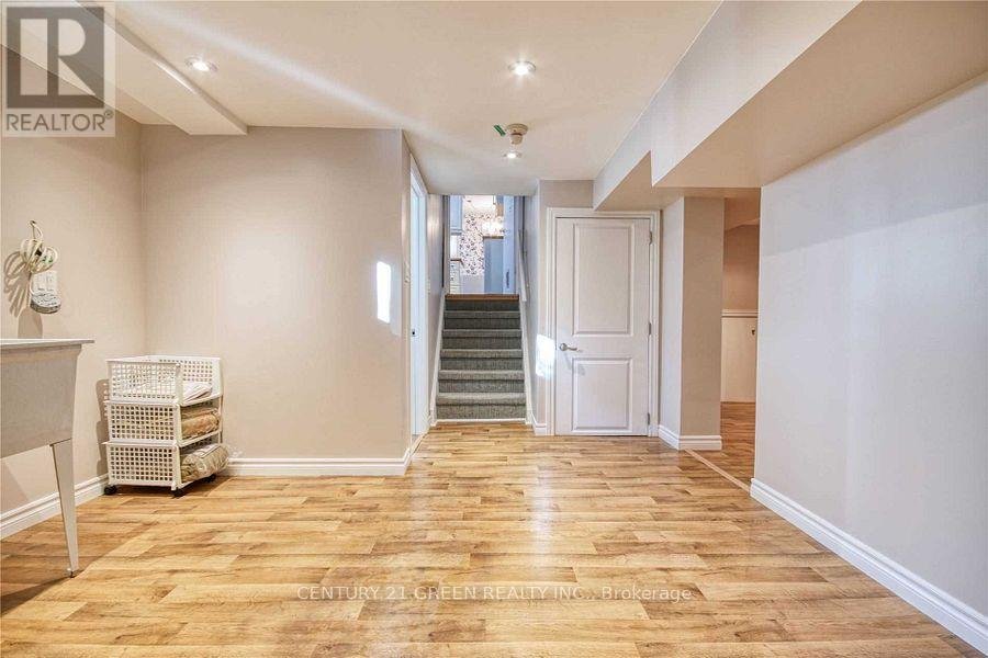 12 JOYCELYN DRIVE - Photo 18