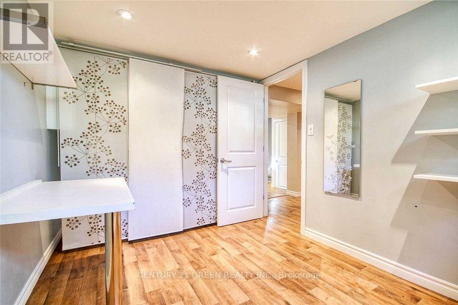 12 JOYCELYN DRIVE - Photo 23