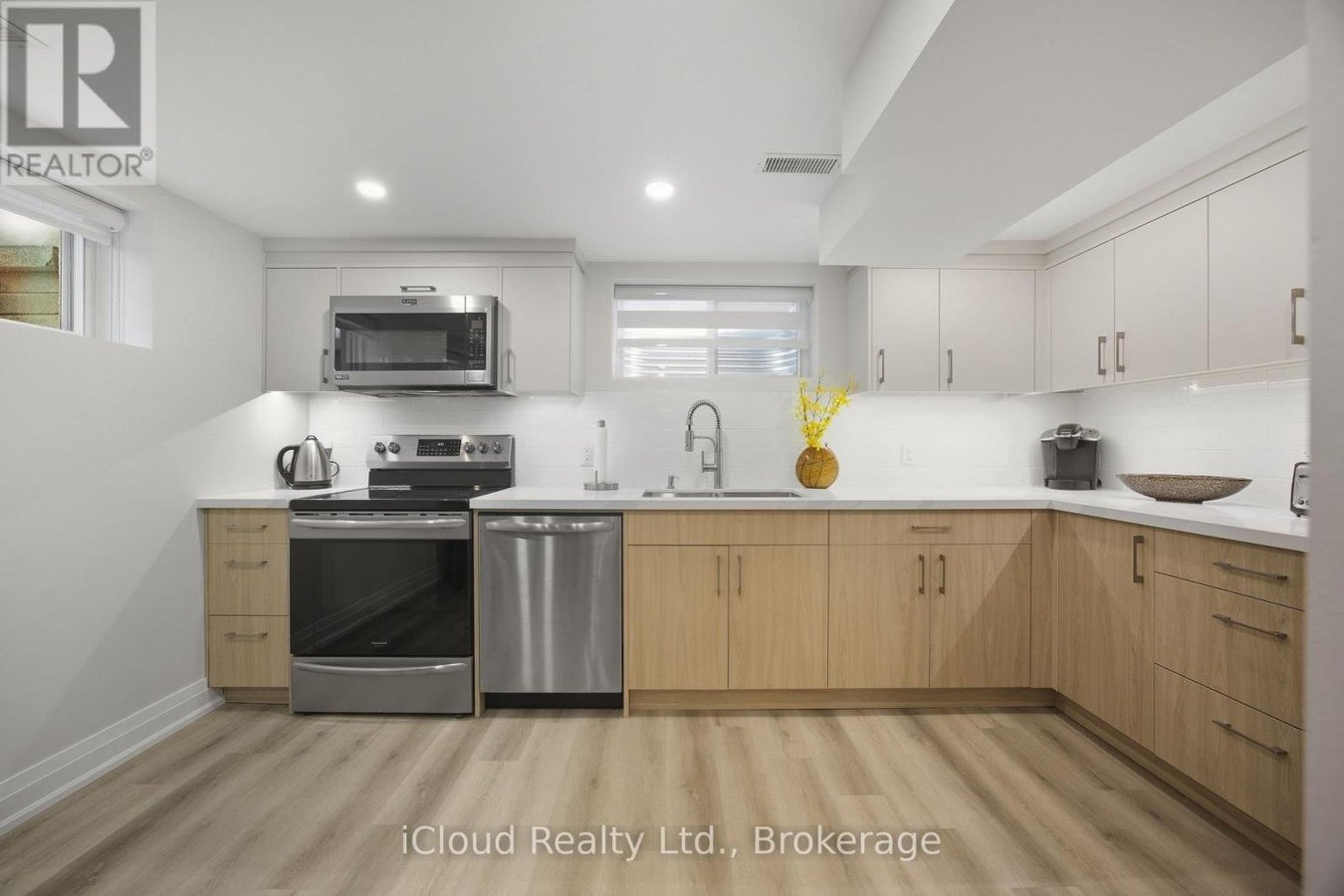 B - 23 SWANHURST BOULEVARD - Photo 4