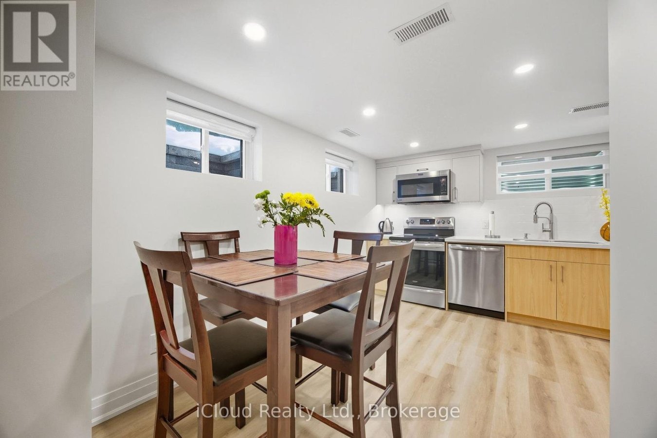 B - 23 SWANHURST BOULEVARD - Photo 9