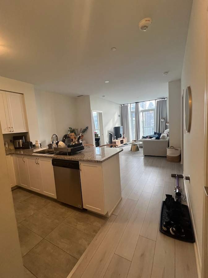 Rathburn Road West - Photo 8