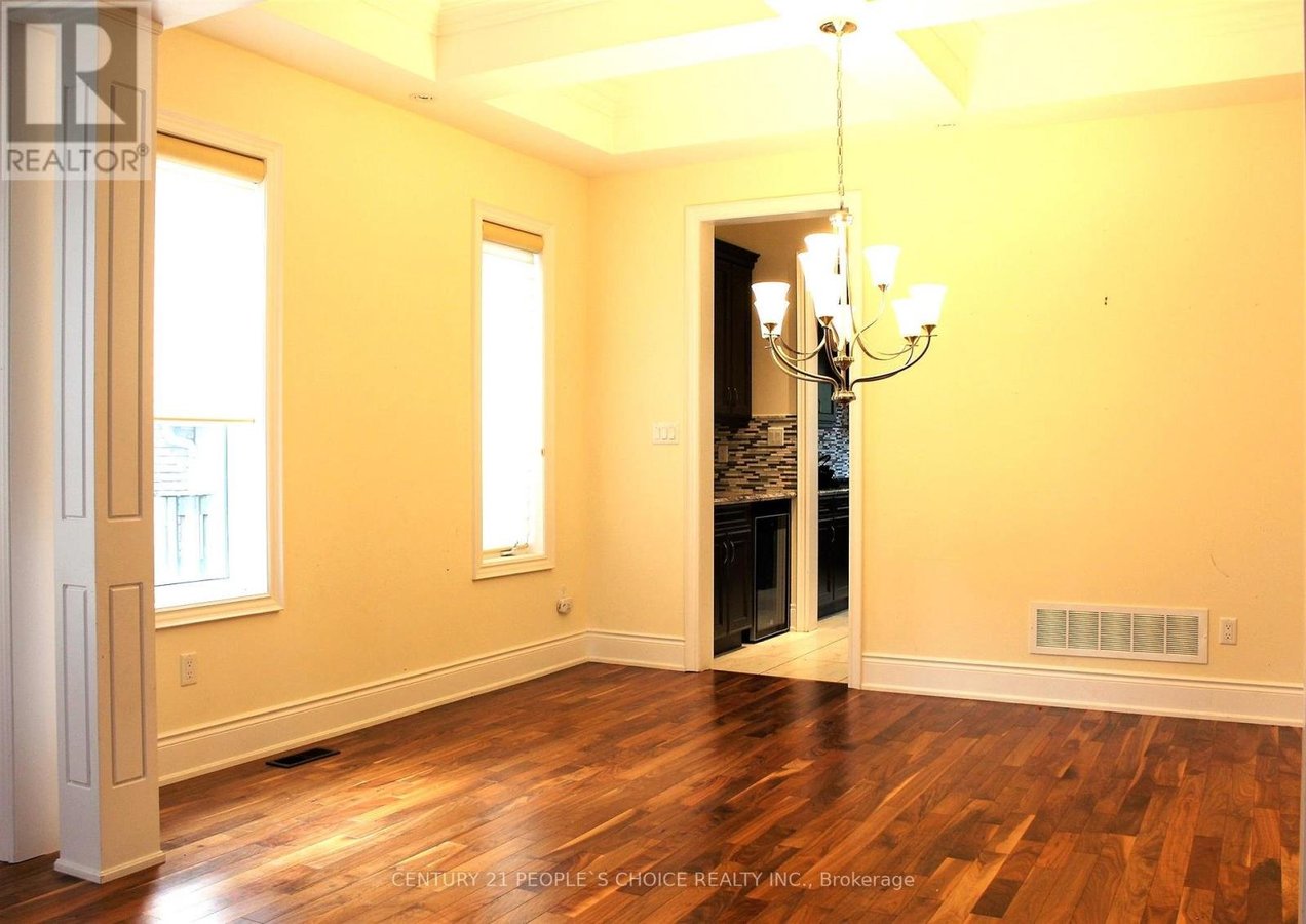1275 SAGINAW CRESCENT N - Photo 4