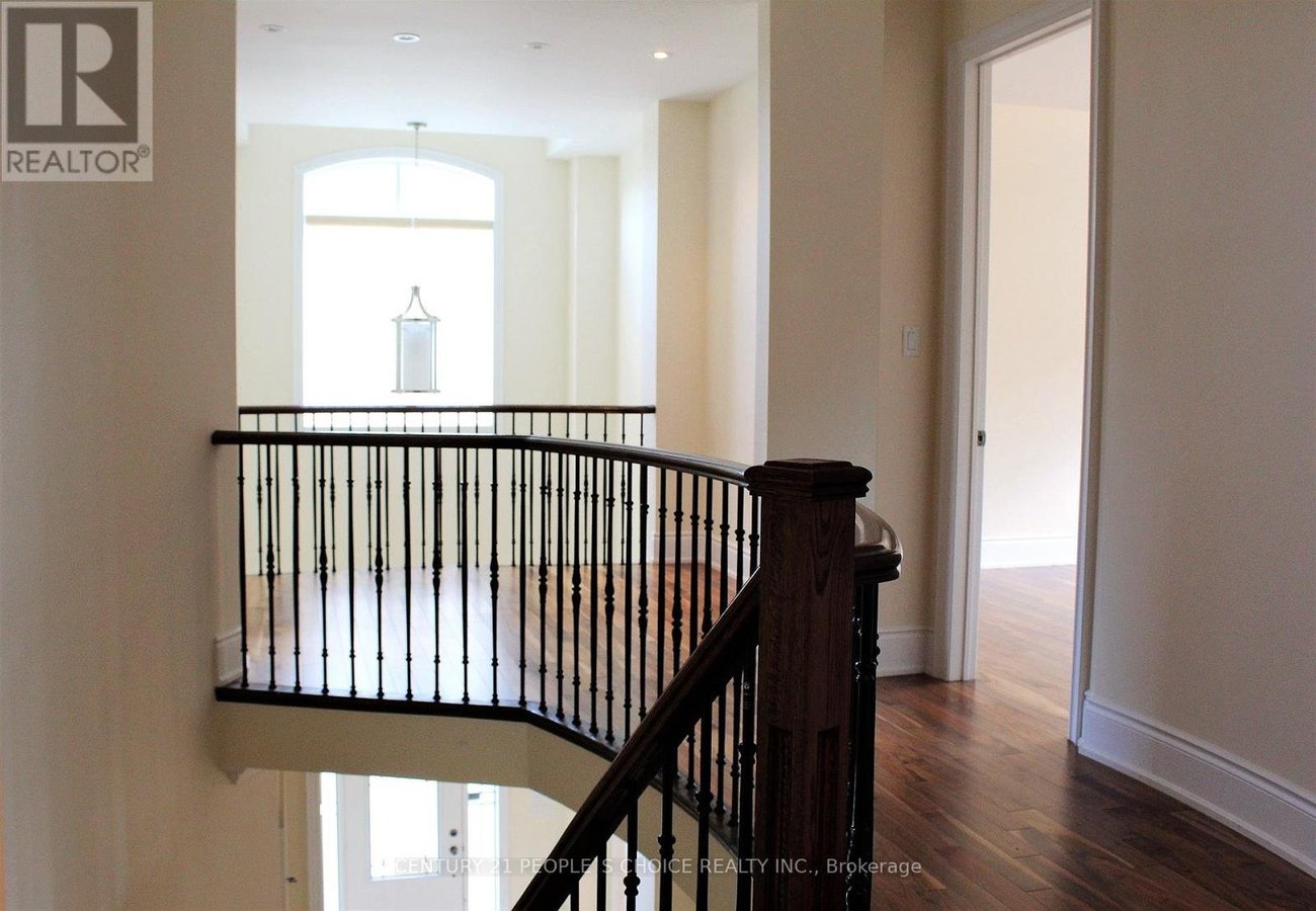 1275 SAGINAW CRESCENT N - Photo 25