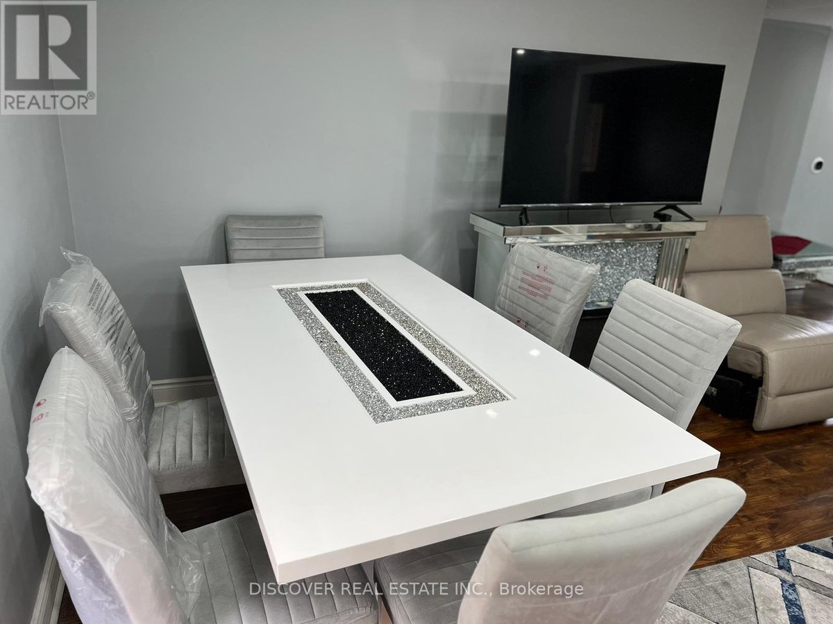 MAIN FLOOR ONLY - 525 CULLEN AVENUE - Photo 20
