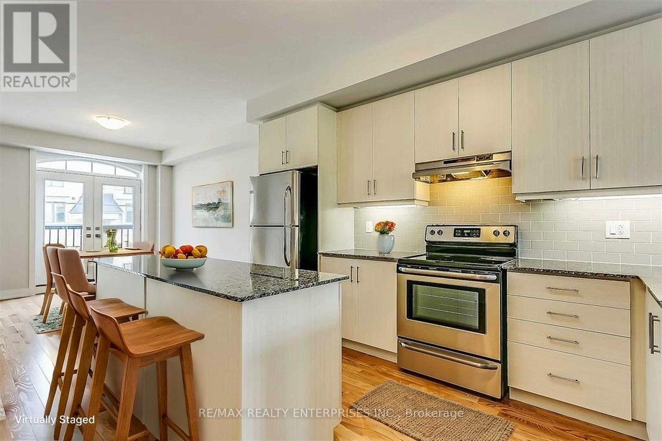 1094 BEACHCOMBER ROAD - Photo 3
