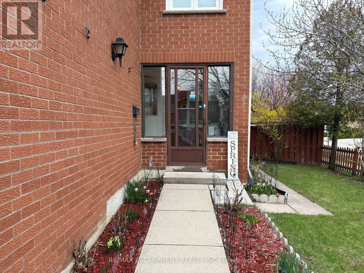 4313 LEE DRIVE - Photo 3