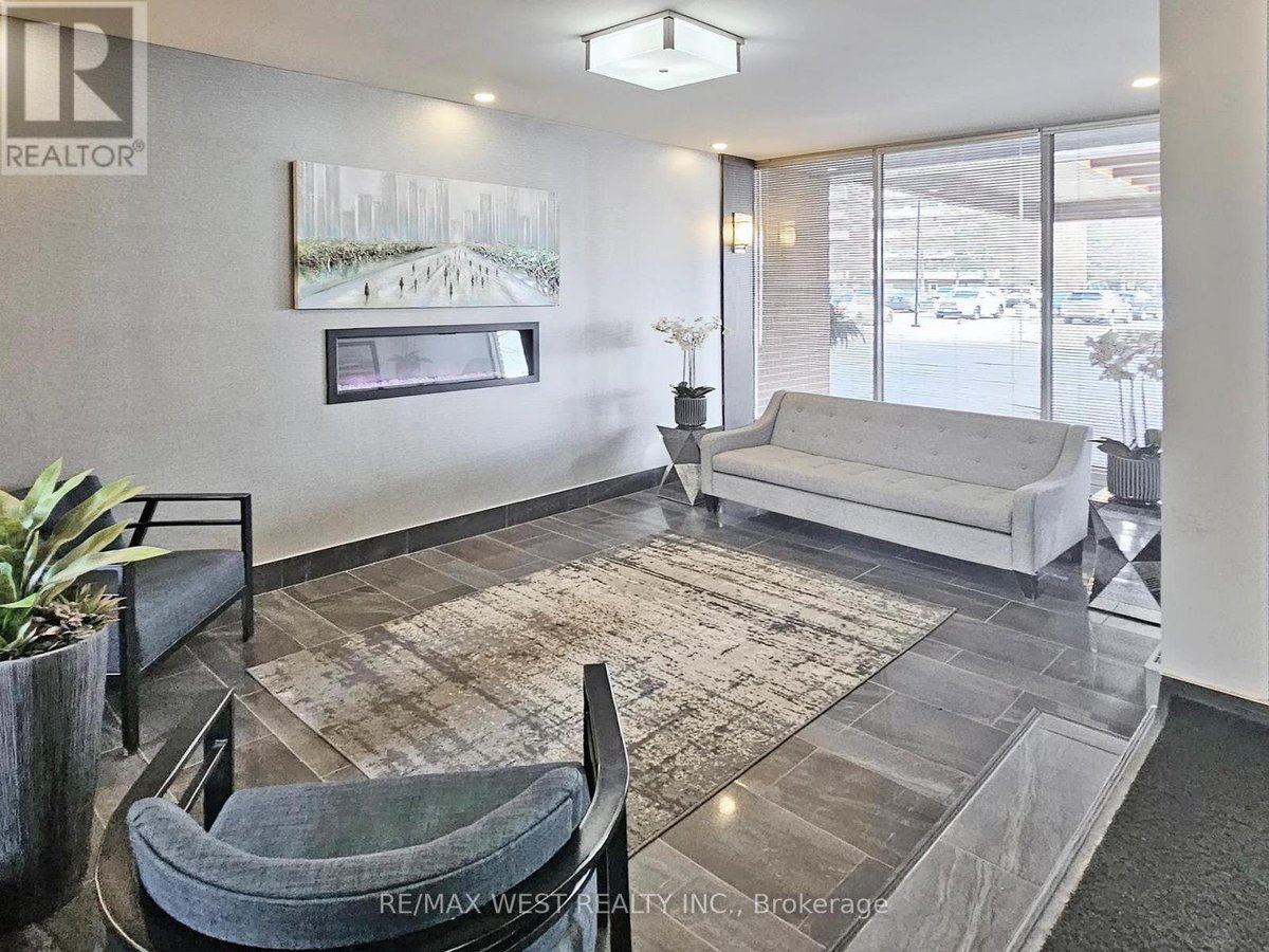 310 - 1660 BLOOR STREET - Photo 3