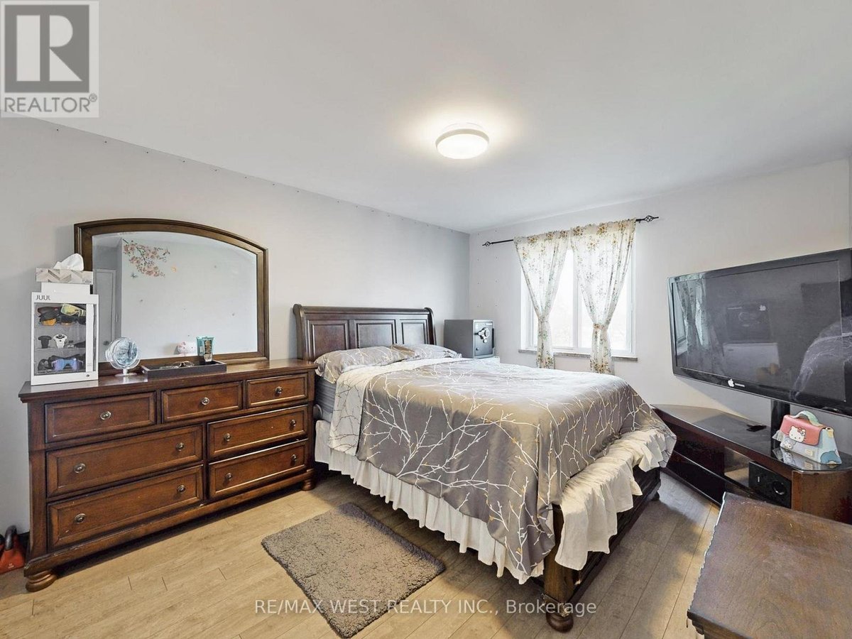 310 - 1660 BLOOR STREET - Photo 7
