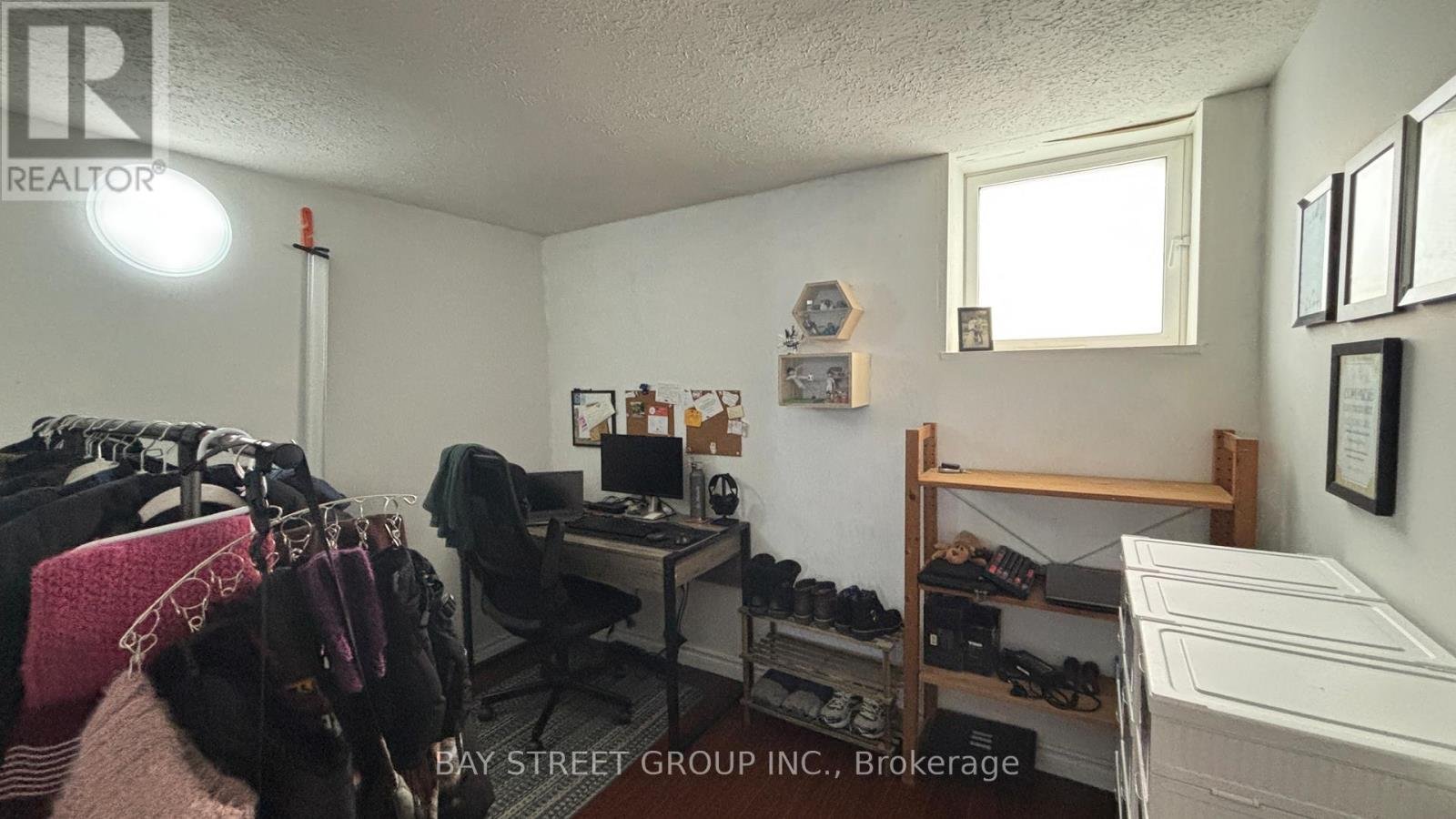LOWER 1 - 1242 MCBRIDE AVENUE - Photo 2