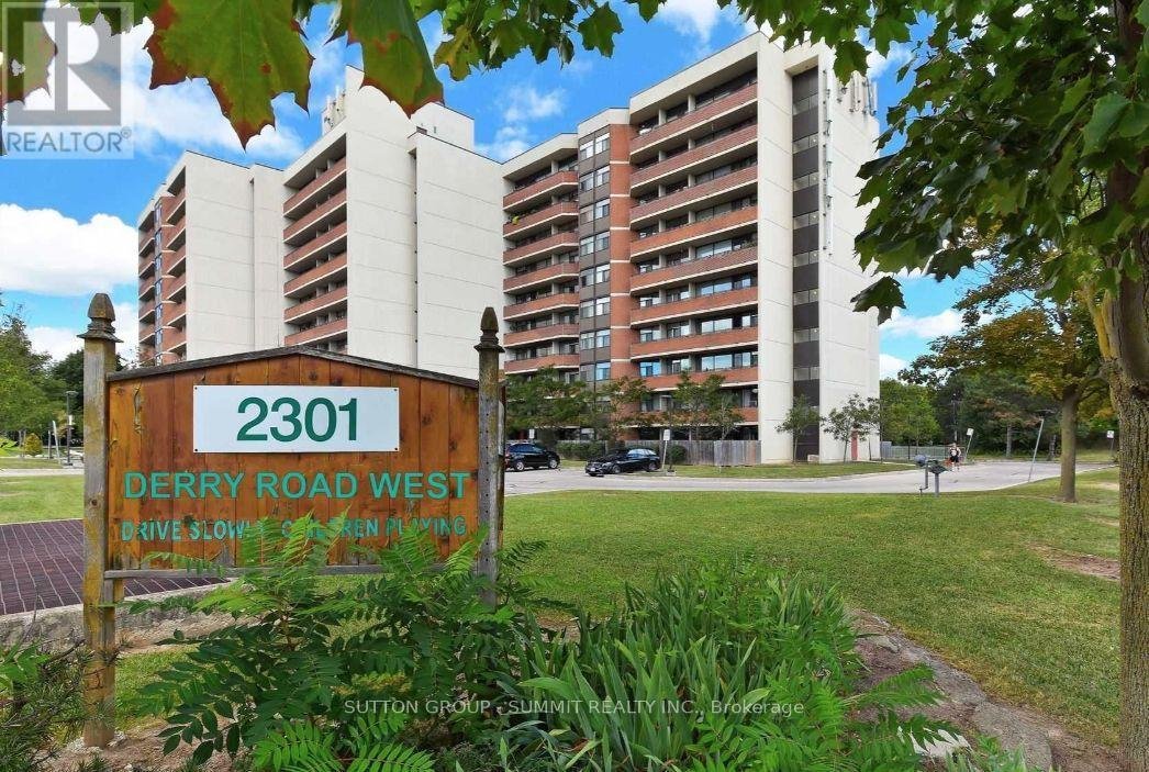 701 - 2301 DERRY ROAD W - Photo 2
