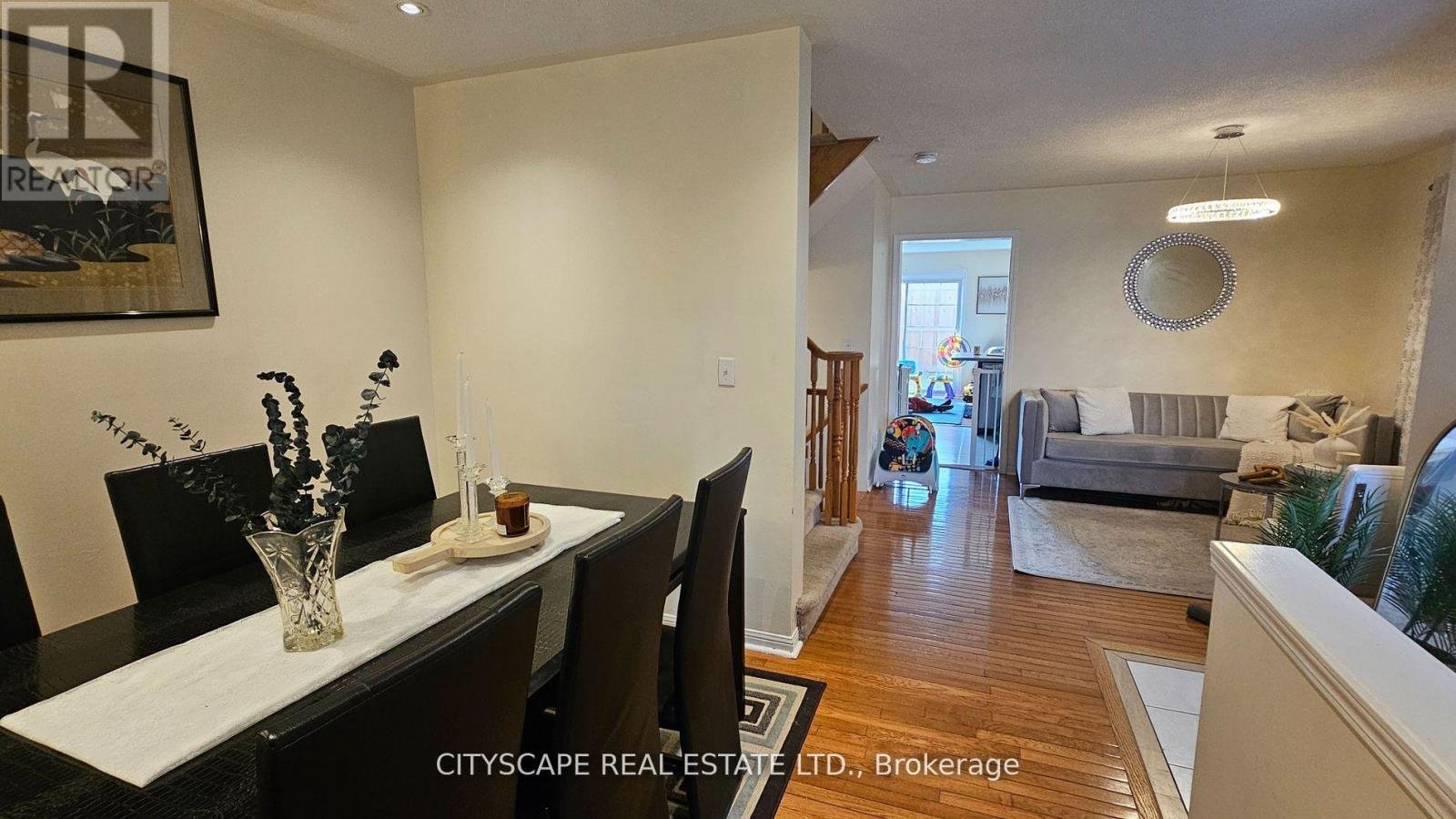 1408 QUEST CIRCLE - Photo 4