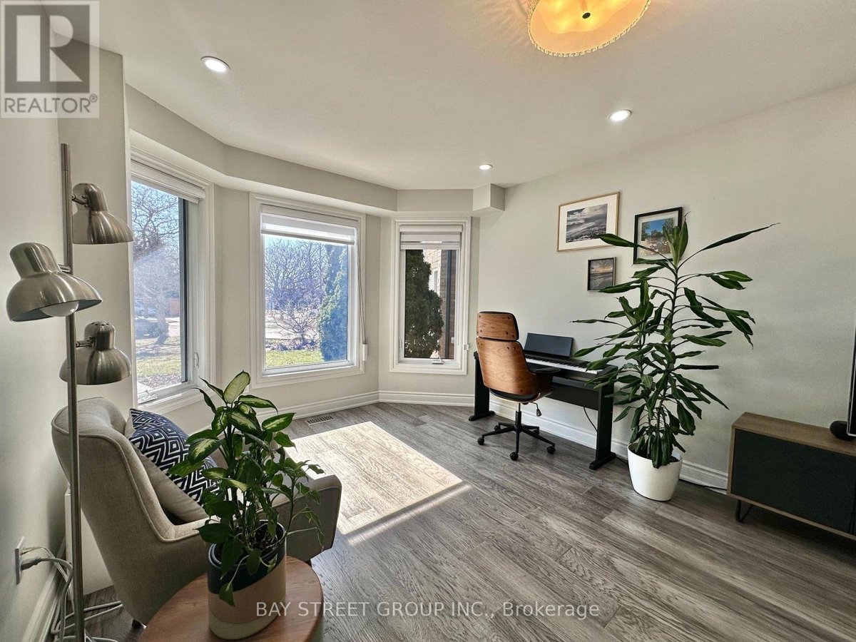 1593 WINTERGROVE GARDENS - Photo 4