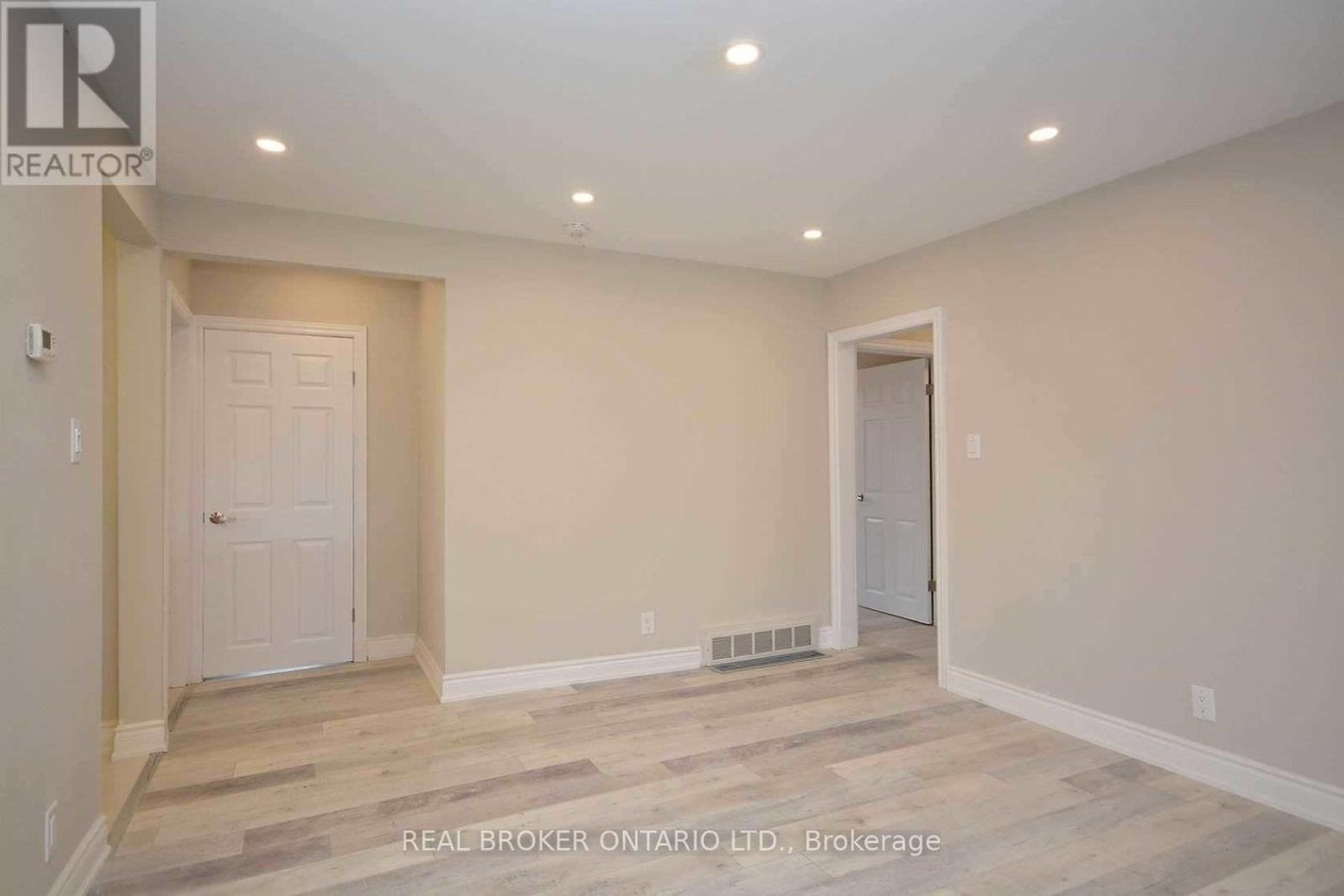 (MAIN) - 2276 BOSTOCK CRESCENT - Photo 12