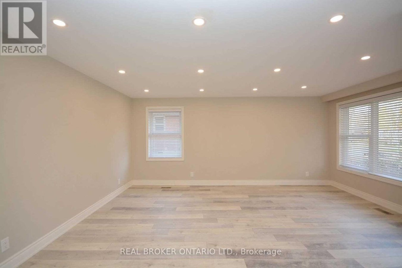 (MAIN) - 2276 BOSTOCK CRESCENT - Photo 14