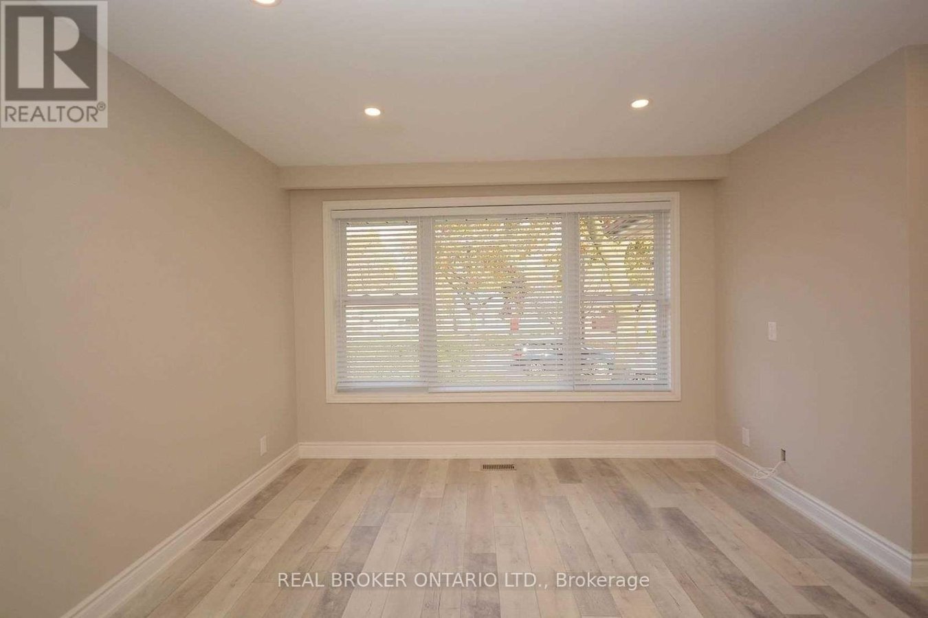 (MAIN) - 2276 BOSTOCK CRESCENT - Photo 18
