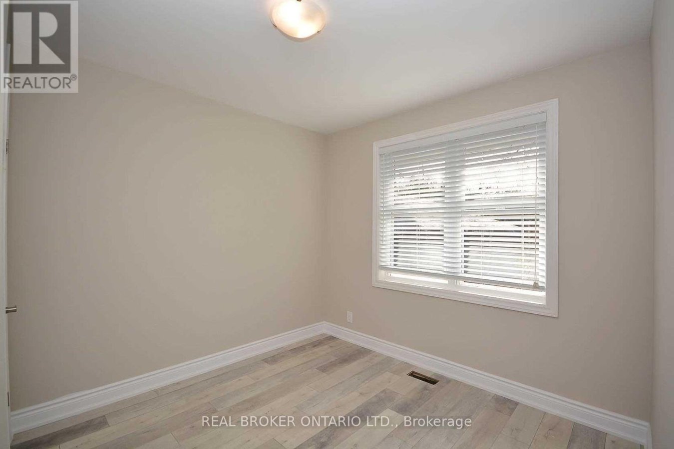 (MAIN) - 2276 BOSTOCK CRESCENT - Photo 31