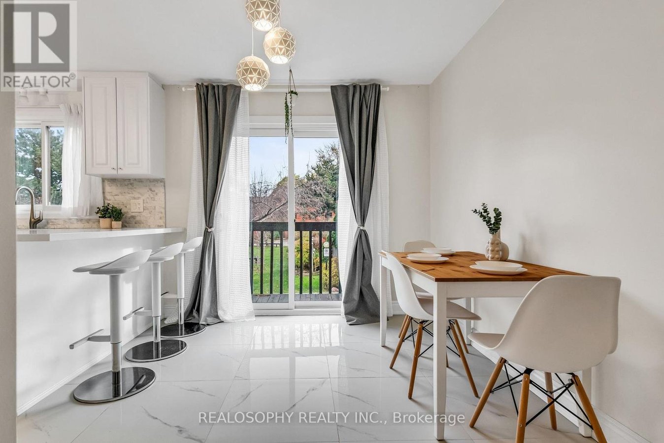 32 - 4156 FIELDGATE DRIVE - Photo 14