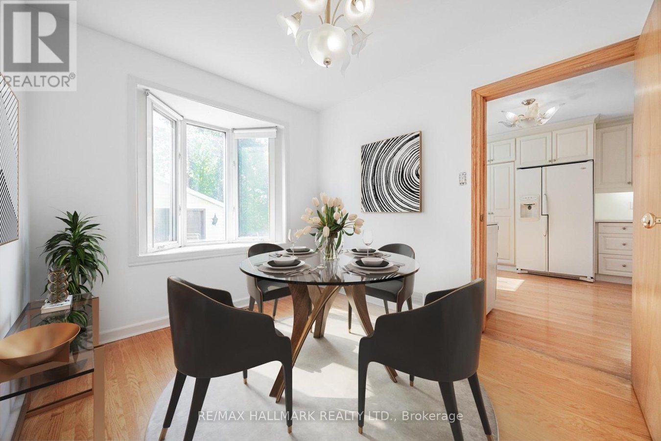 MAIN - 2112 TRUSCOTT DRIVE - Photo 8