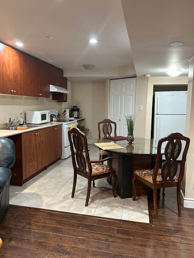 Ashprior Avenue - Photo 6
