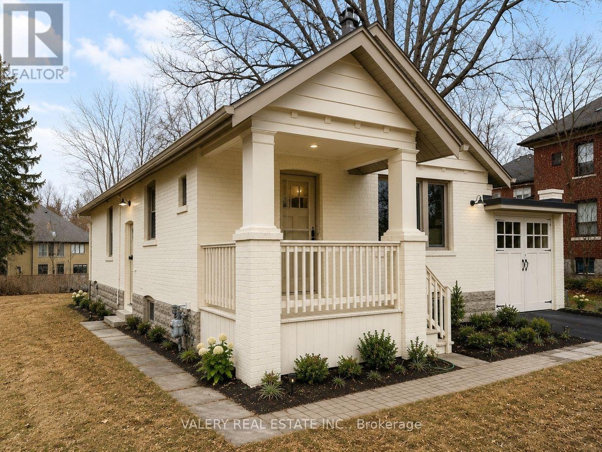 1 - 1561 HURONTARIO STREET - Photo 2