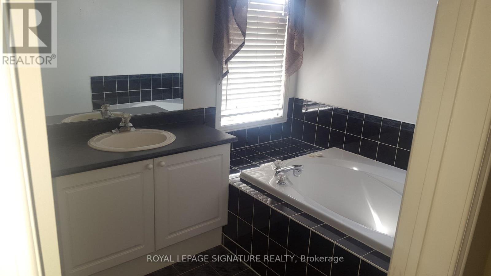 5456 TREE CREST COURT - Photo 6