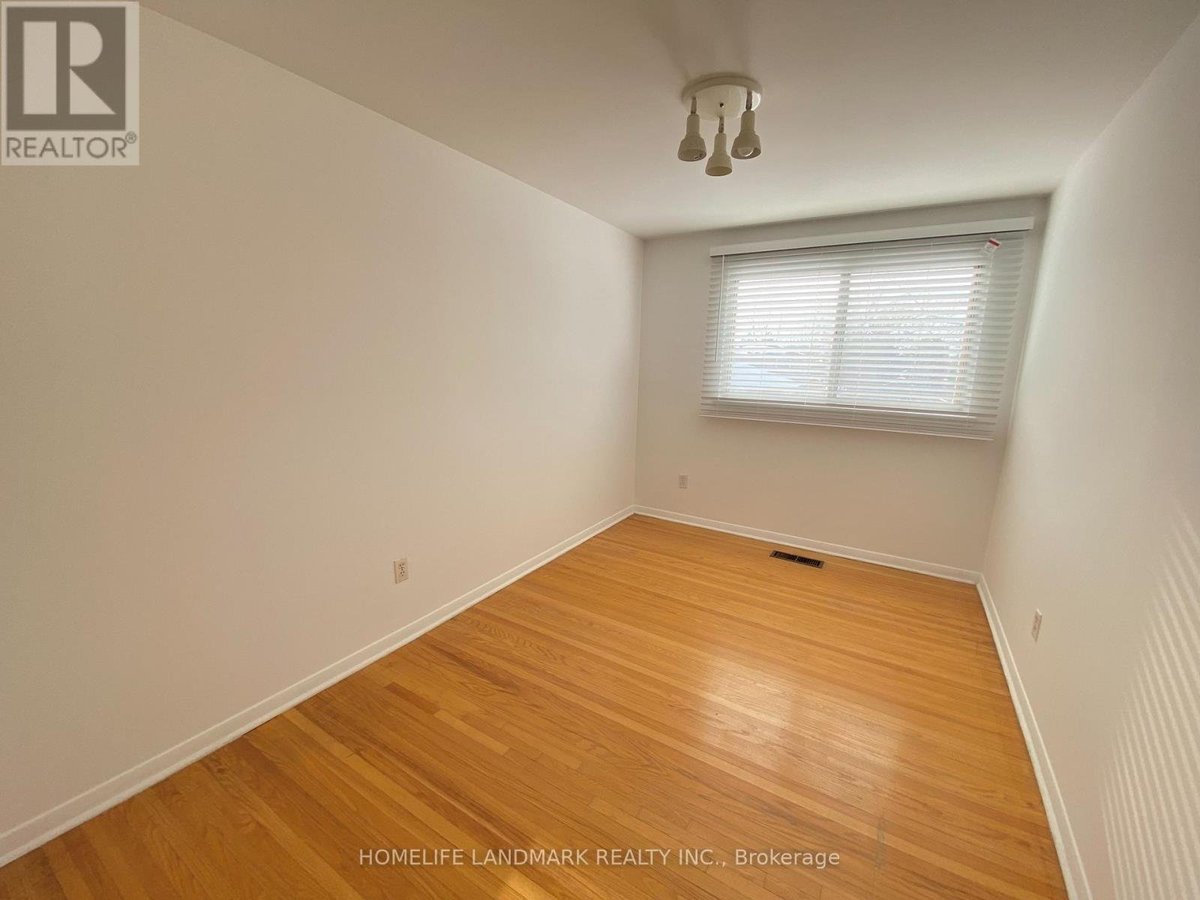 2293 DELKUS CRESCENT - Photo 10