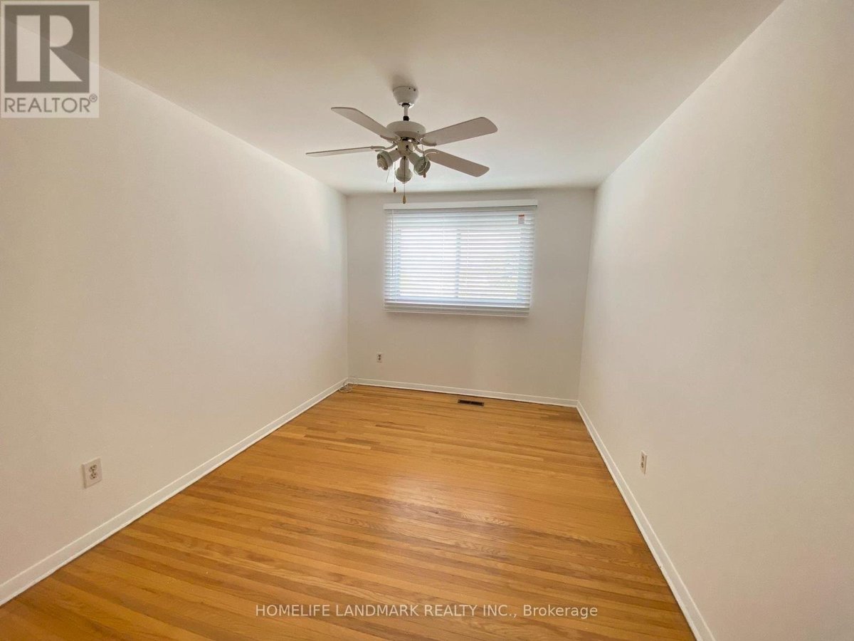 2293 DELKUS CRESCENT - Photo 11