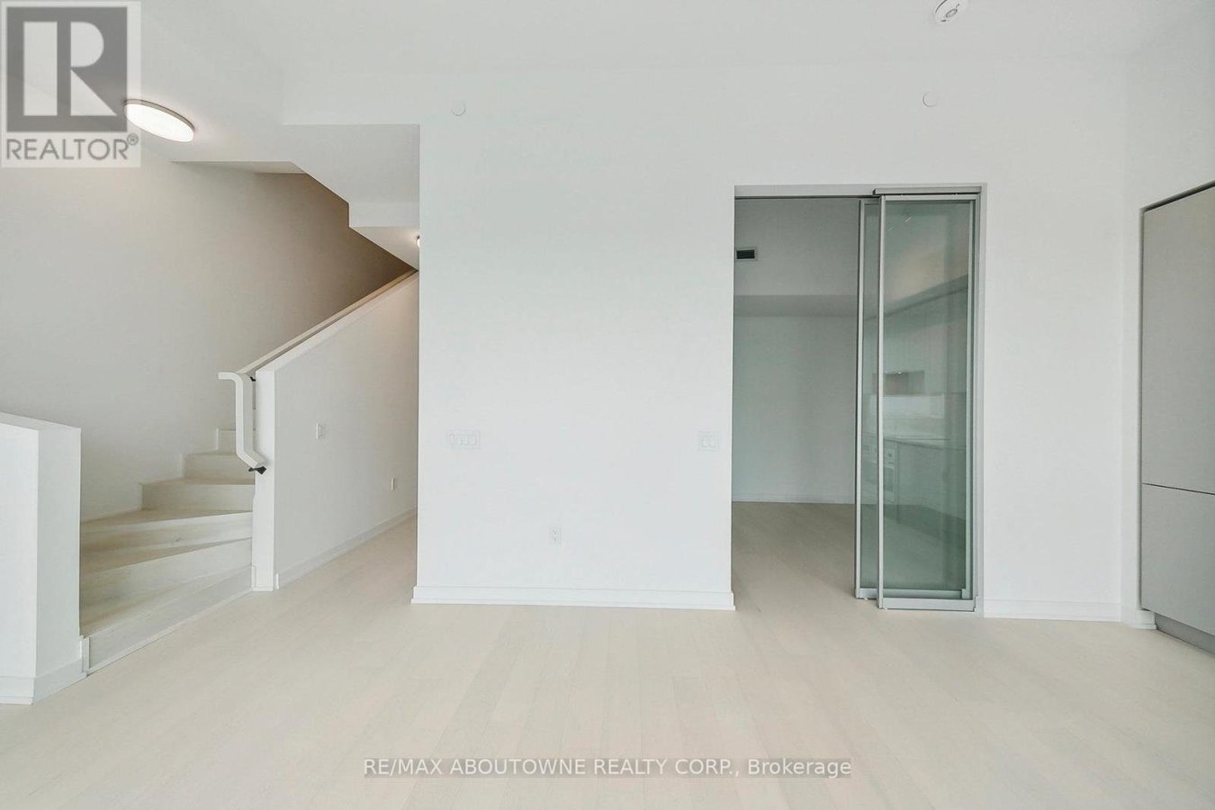 6001 - 3883 QUARTZ ROAD - Photo 16