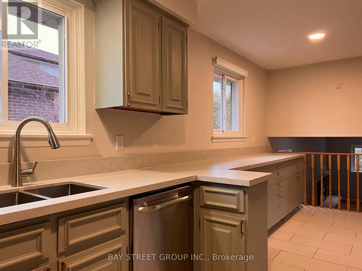 3195 VALMARIE AVENUE - Photo 7