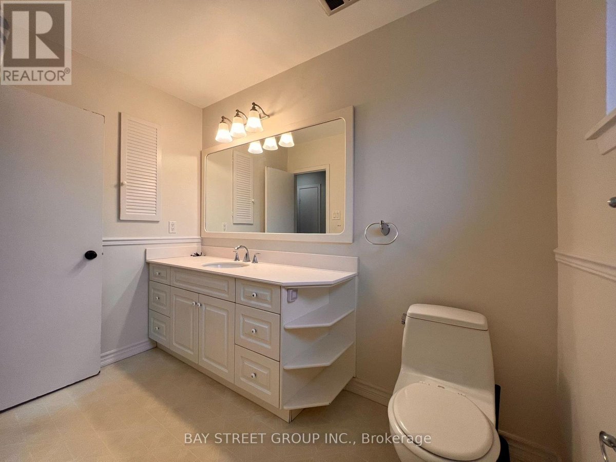 3195 VALMARIE AVENUE - Photo 12