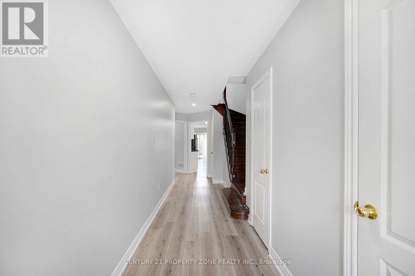 UPPER - 3893 MANATEE WAY - Photo 5
