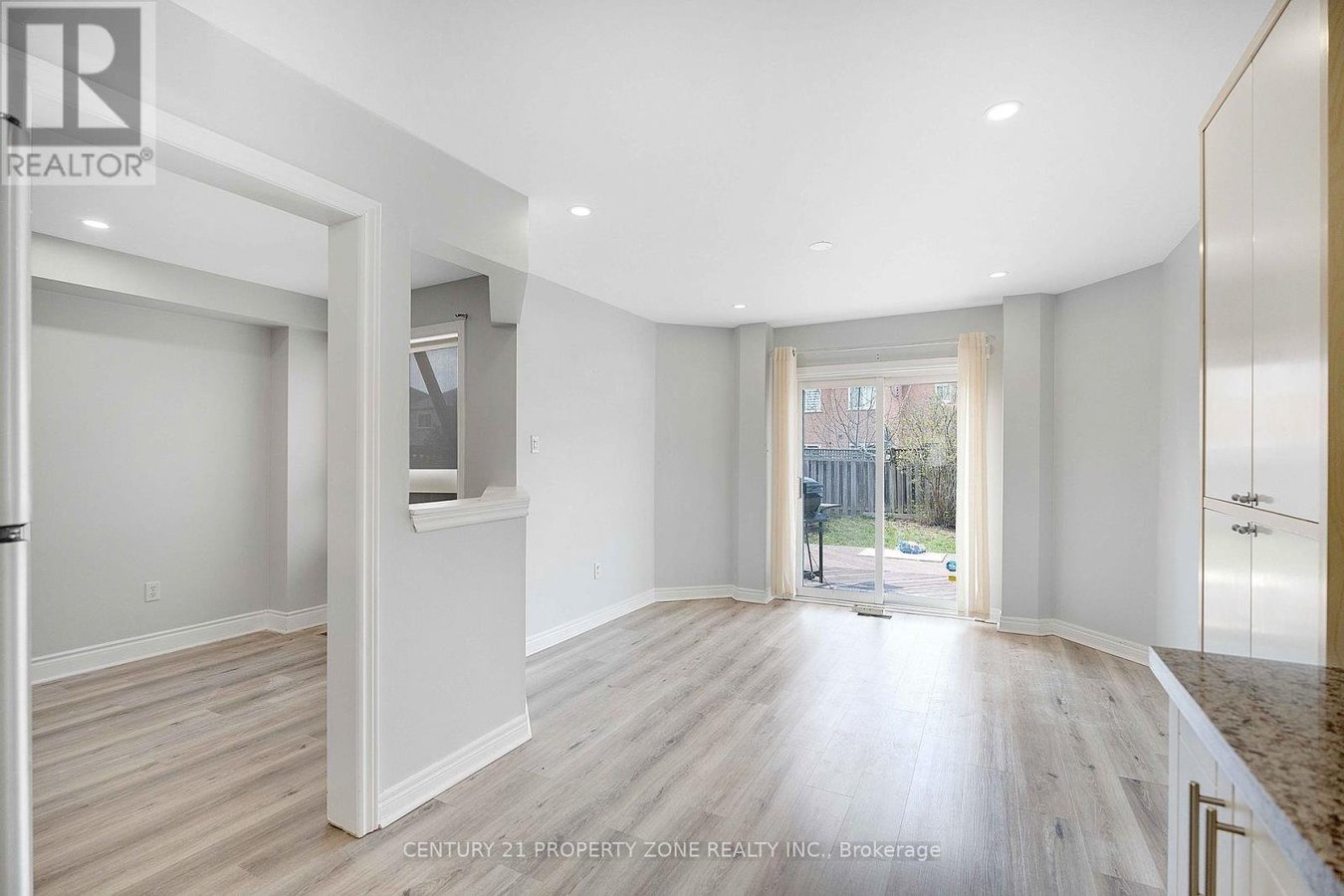 UPPER - 3893 MANATEE WAY - Photo 7