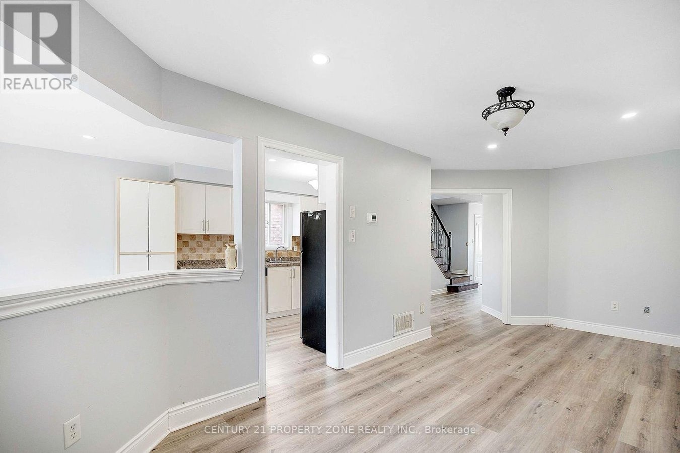 UPPER - 3893 MANATEE WAY - Photo 8