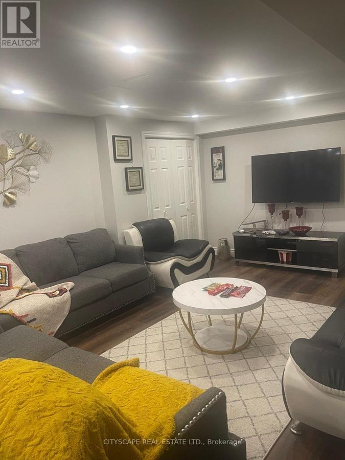 BASEMENT - 1499 HOLLYWELL AVENUE - Photo 11