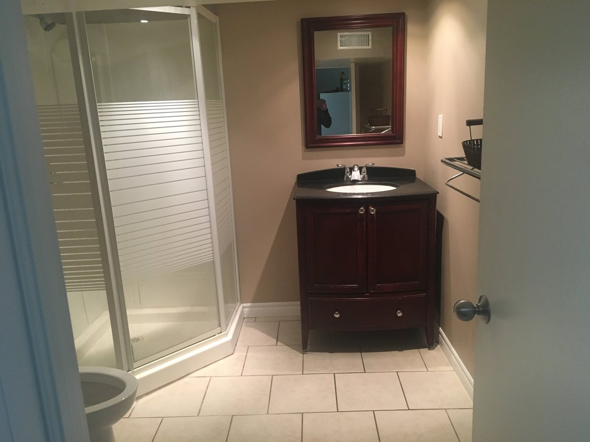 1464 Freeport Drive - Photo 3