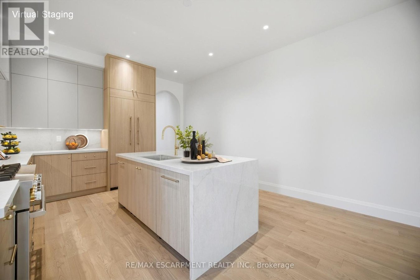 40B MAPLE AVENUE N - Photo 3