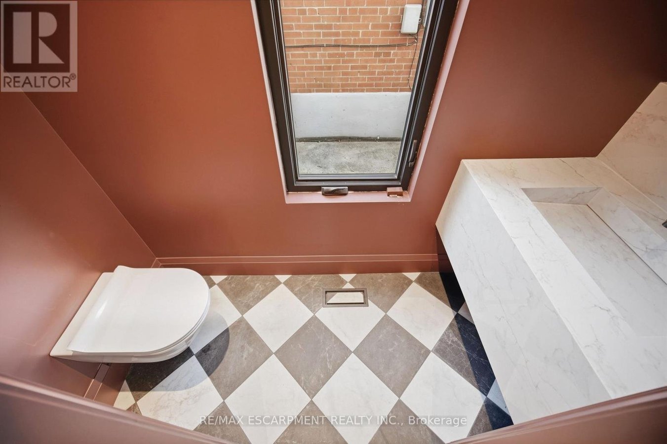 40B MAPLE AVENUE N - Photo 18