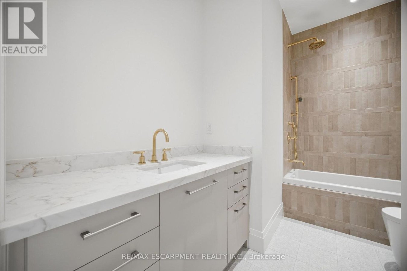 40B MAPLE AVENUE N - Photo 36
