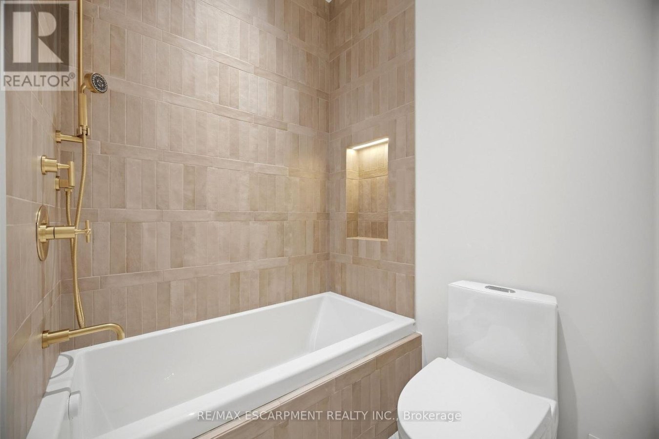 40B MAPLE AVENUE N - Photo 37
