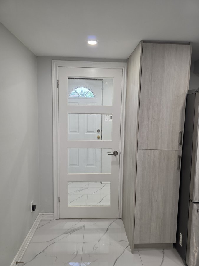 1822 Bonnymede Drive - Photo 3