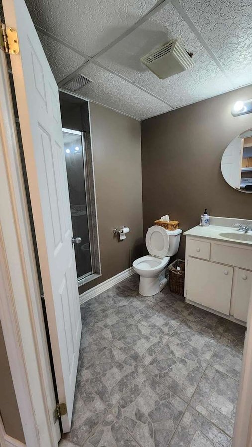 Hurontario - Photo 3