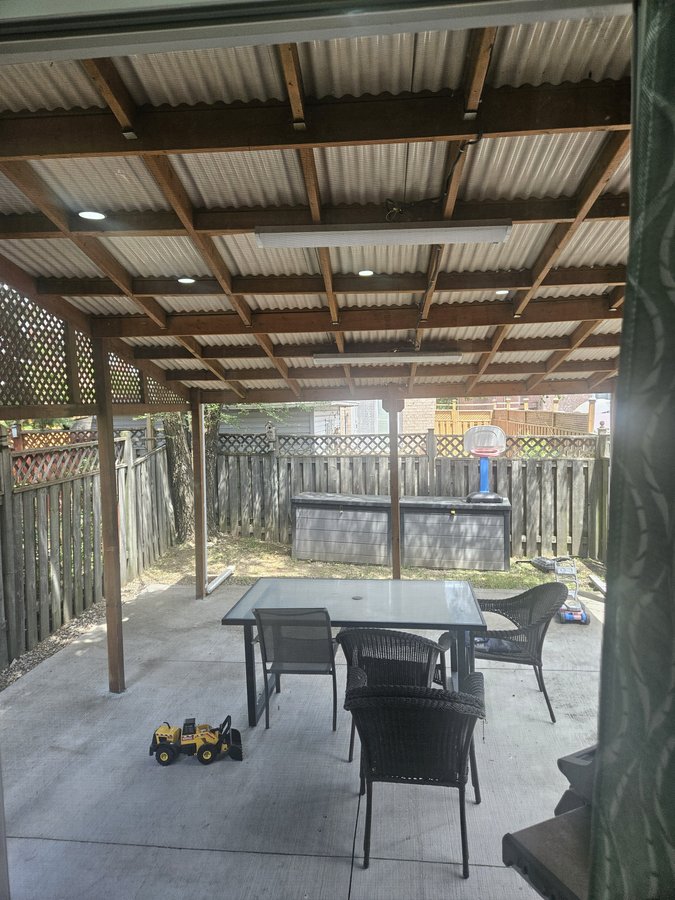 5561 Cortina Crescent - Photo 4