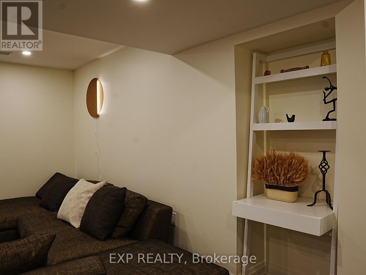 BSMT - 1167 BANCROFT DRIVE - Photo 3