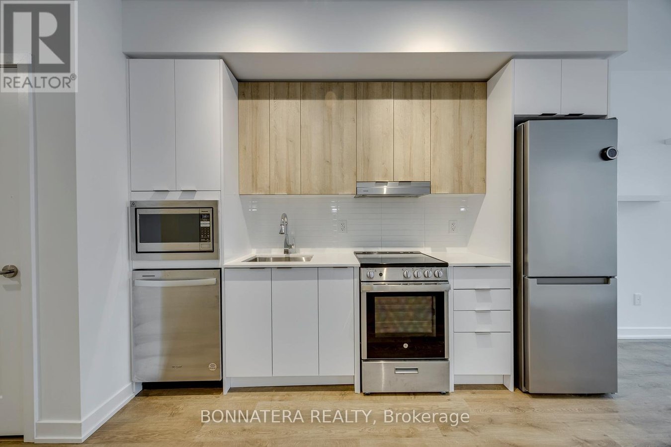408 - 5105 HURONTARIO STREET - Photo 11
