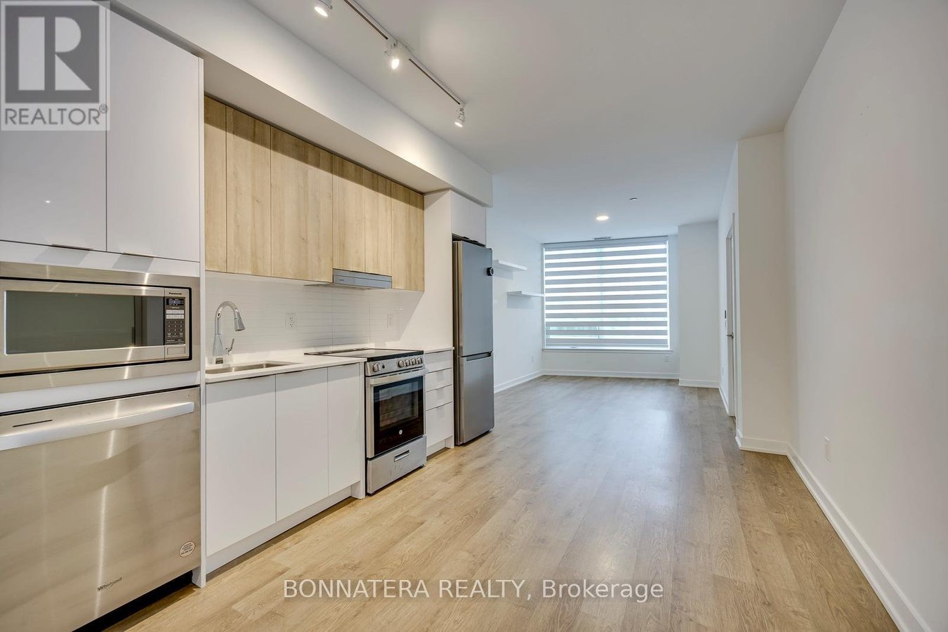 408 - 5105 HURONTARIO STREET - Photo 14