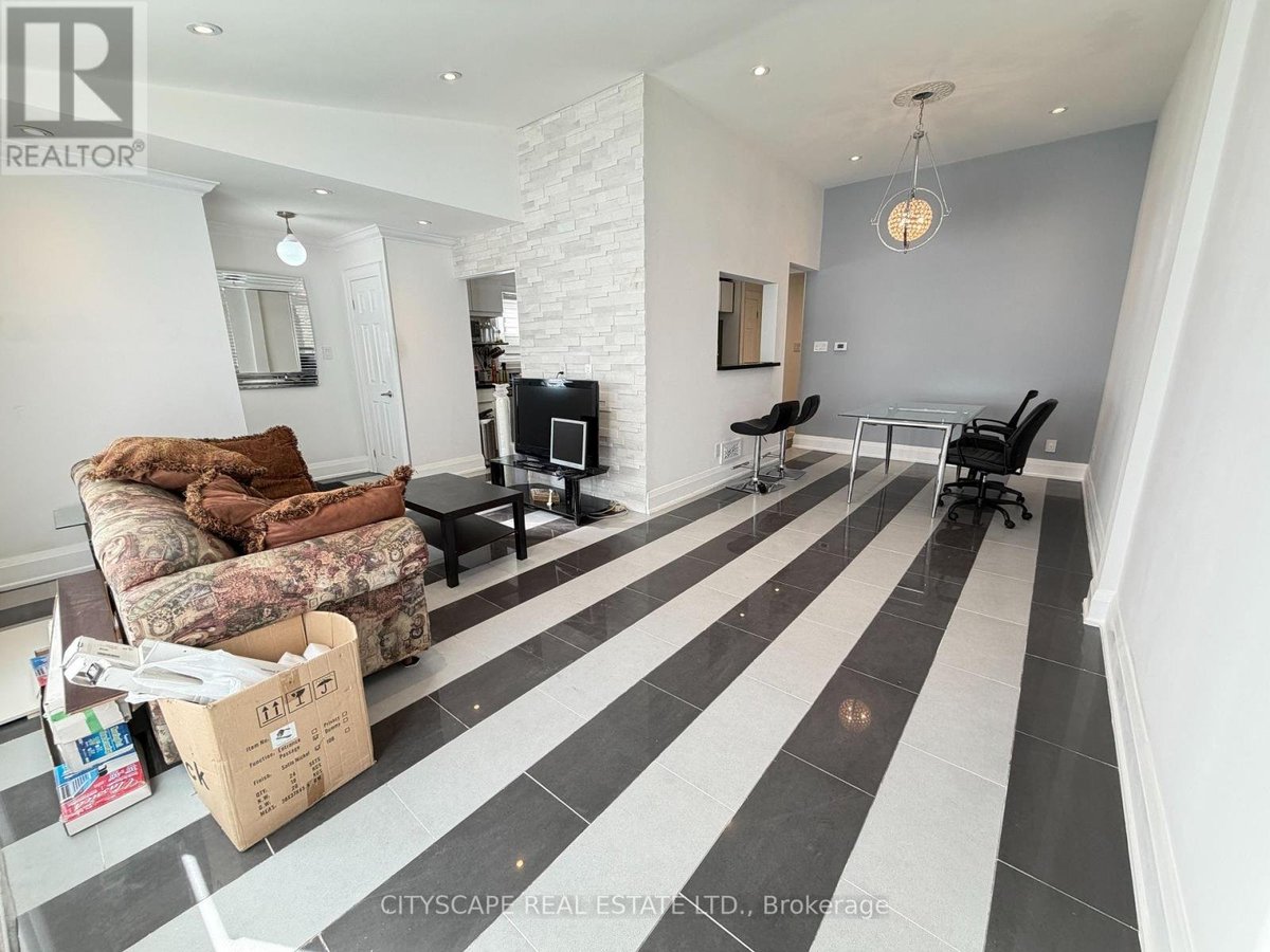 UPPER - 135 BONHAM BOULEVARD - Photo 7
