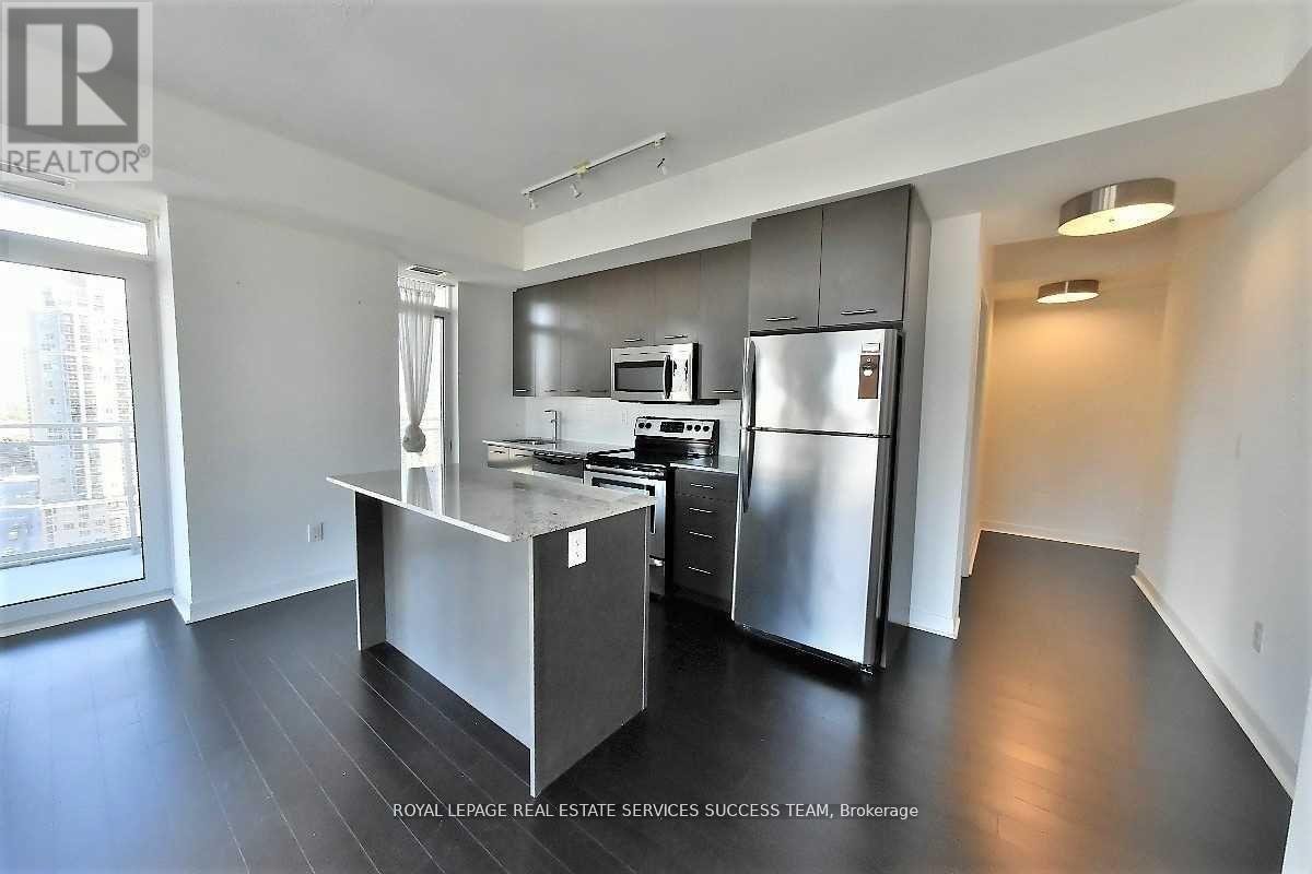 1802 - 365 PRINCE OF WALES DRIVE - Photo 3